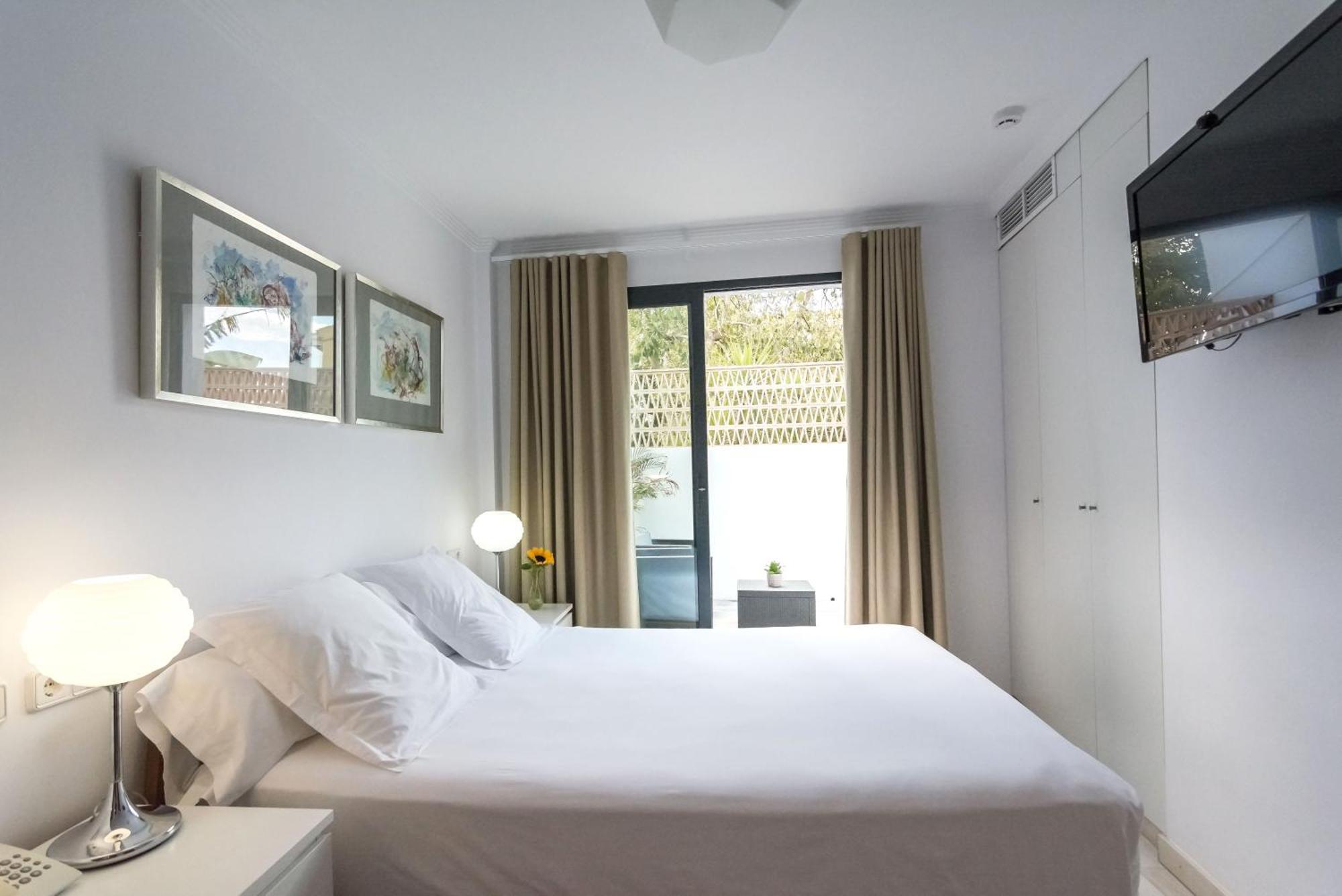 Hotel Nou Roma 데니아 객실 사진