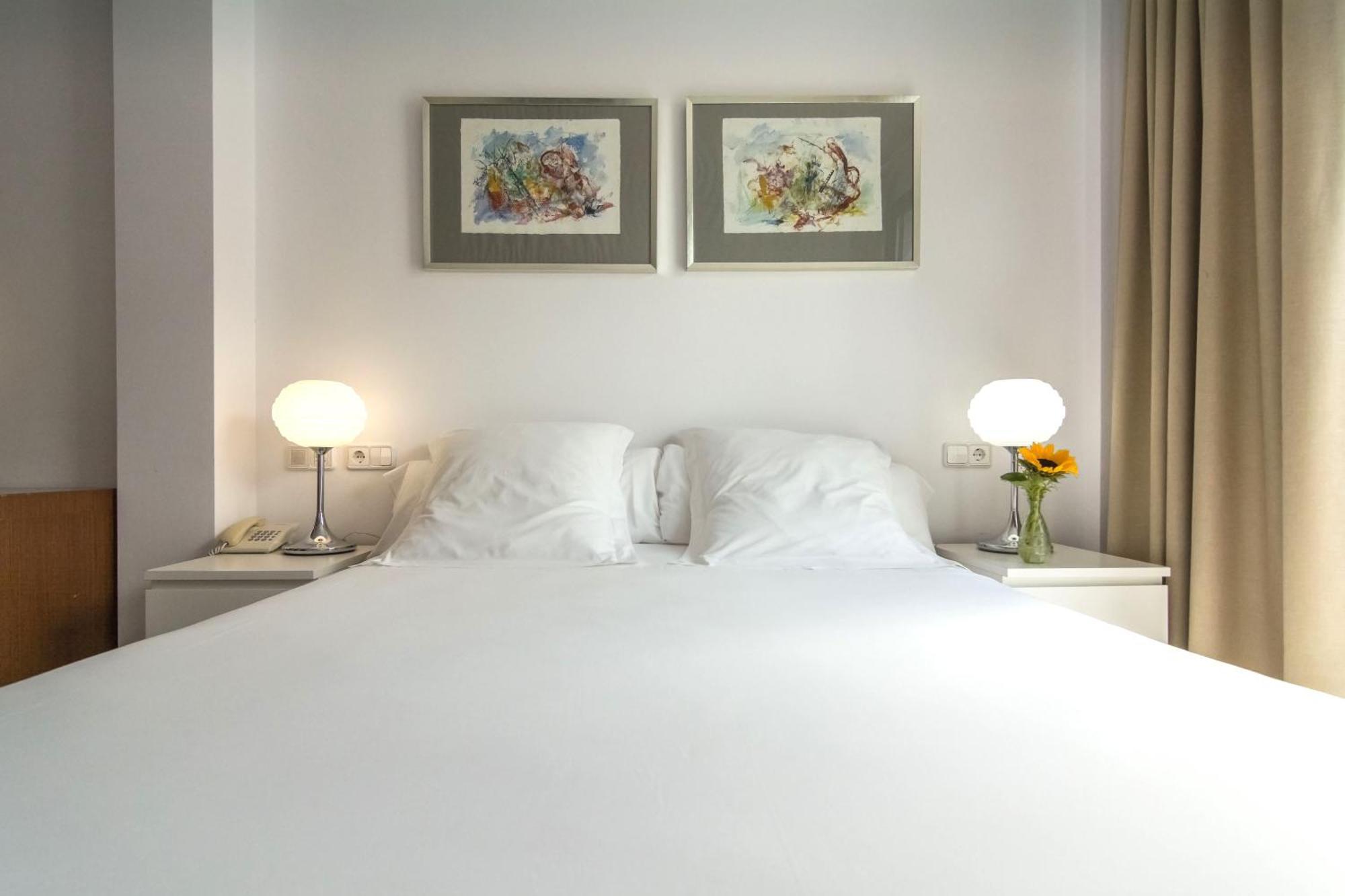 Hotel Nou Roma 데니아 객실 사진